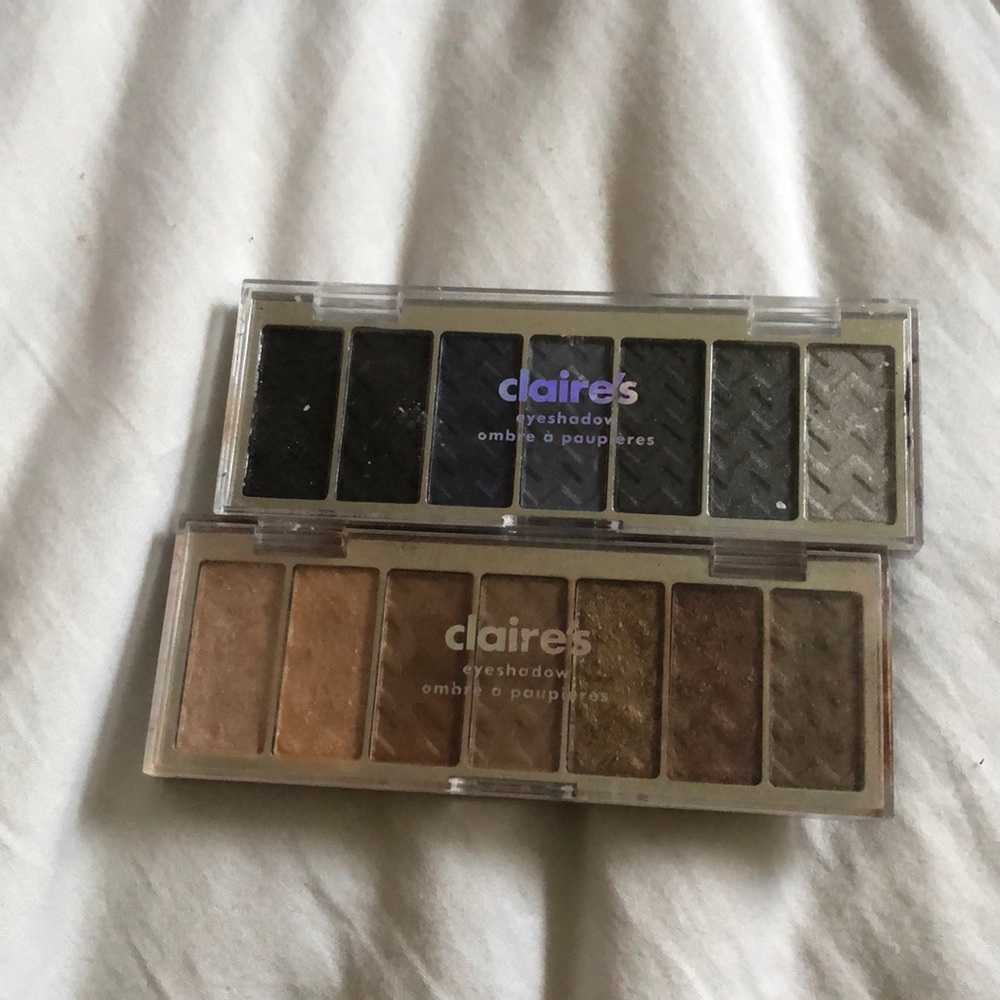 2 Claire’s eyeshadow palette